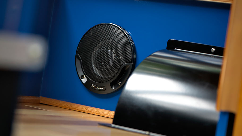 Onboard audio system in Wattman train with speakers for messages and music